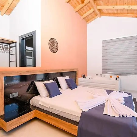 Sade 1 / Kalkan Κας